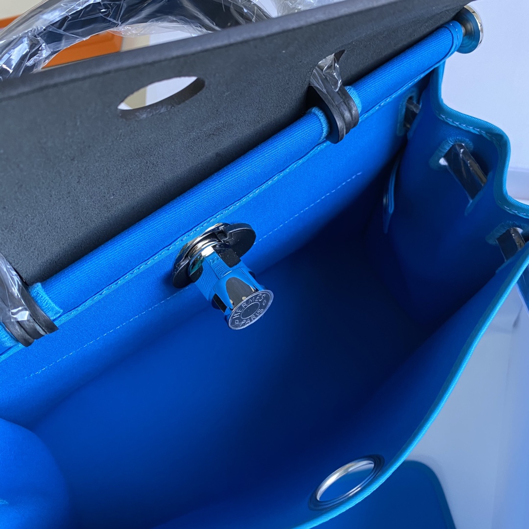 에르메스 에르백31 블루 비야 은장